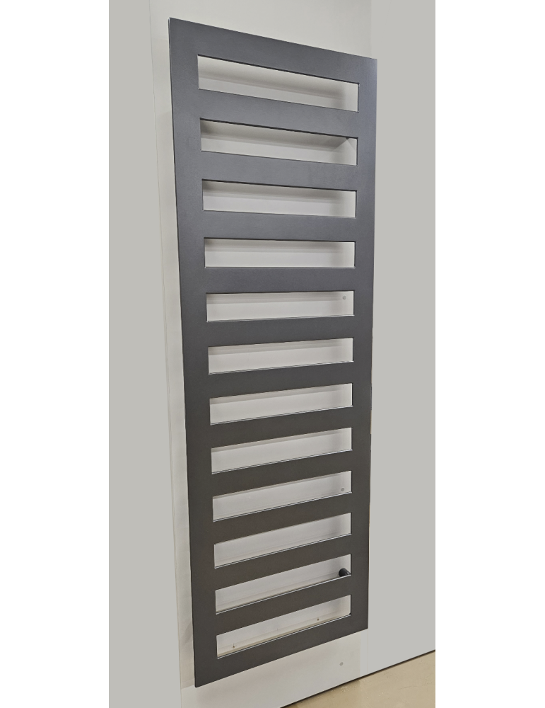 NEVA Badheizkörper HOLE